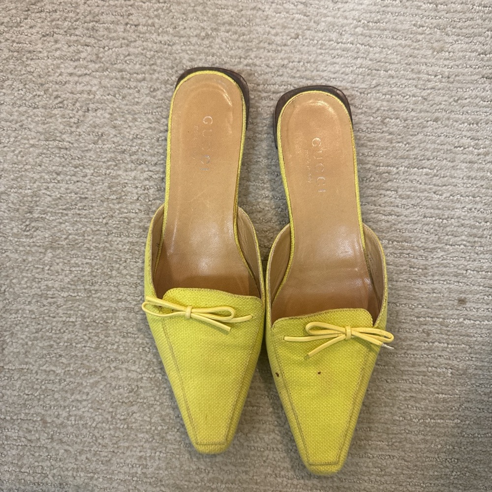 Gucci Lemon Yellow Bow Mules